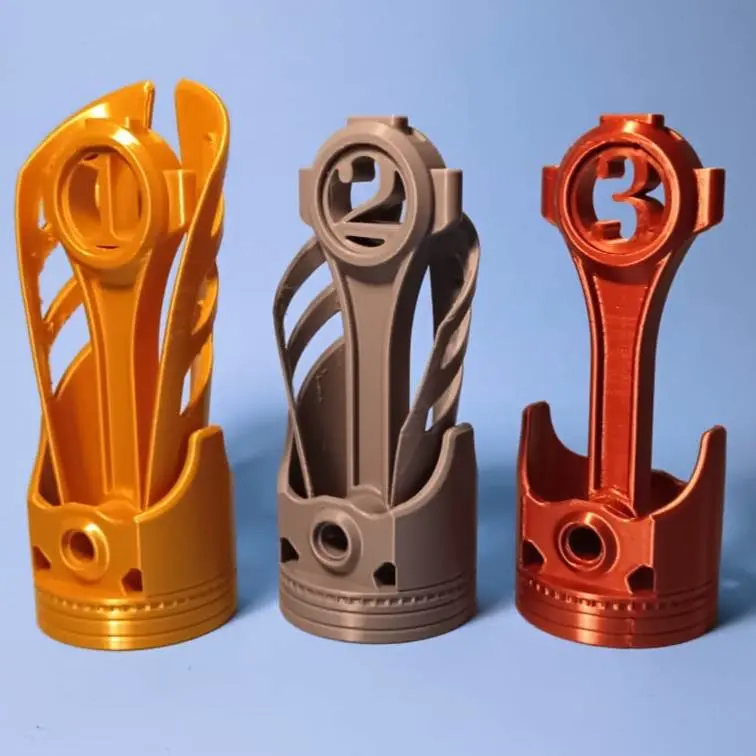 Bronvoorbeeld van het 3D-model Racing Trophies door user3859733793