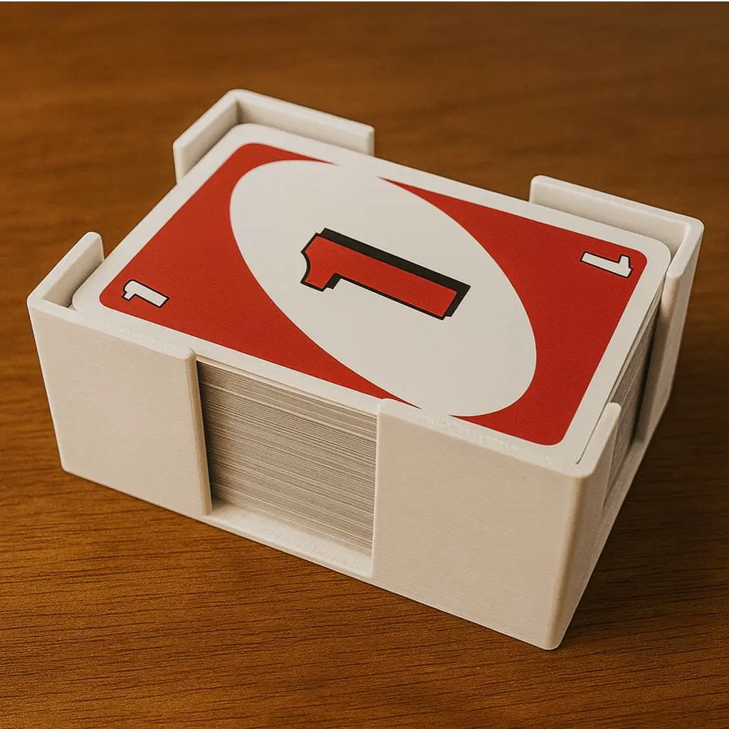 Bronvoorbeeld van het 3D-model UNO Box door Eirikrson